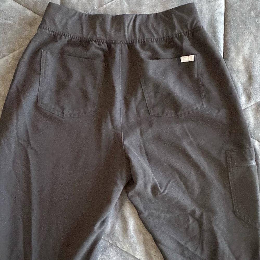 FIGS Scrubs Black Jogger - Picture 4 of 6